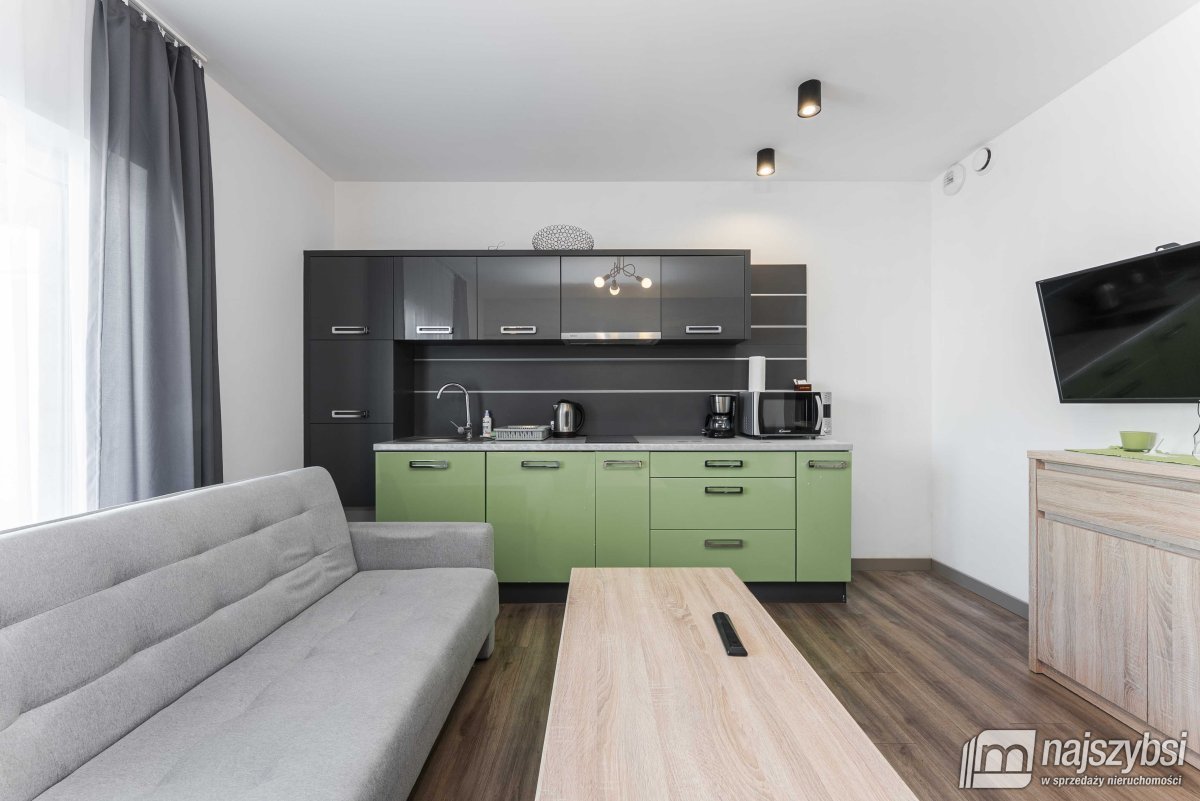 Sianożęty - Luksusowy apartament  z dużą loggią ! (3)