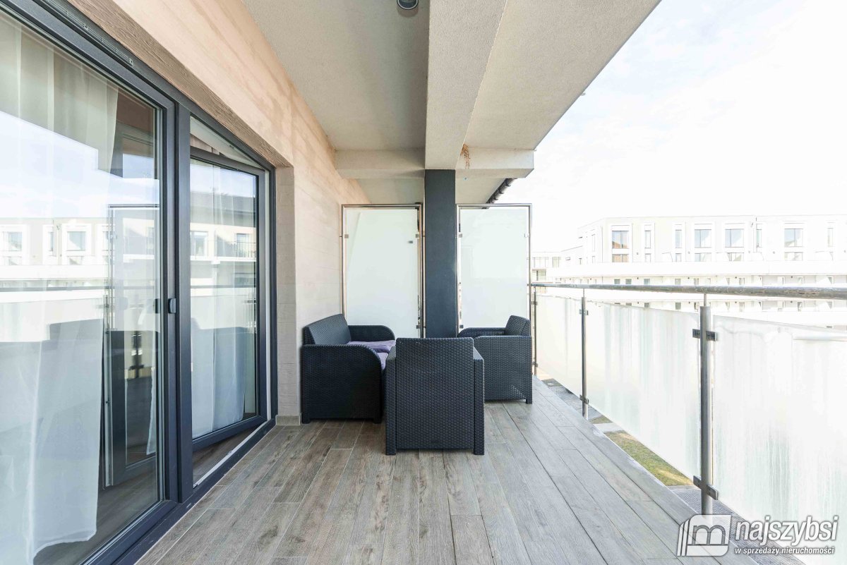 Sianożęty - Luksusowy apartament  z dużą loggią ! (9)