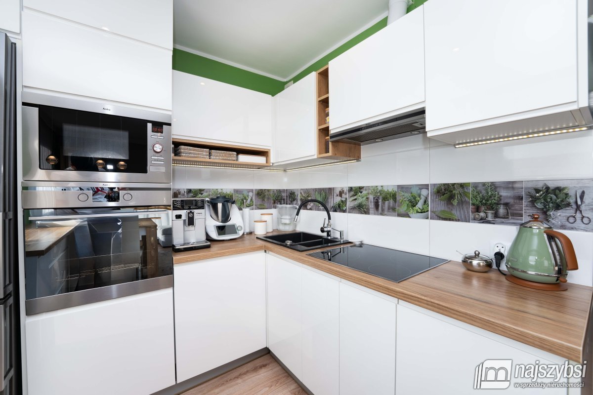 KOŁOBRZEG - PRZESTRONNE MIESZKANIE 4pok. Z GARAŻEM (8)