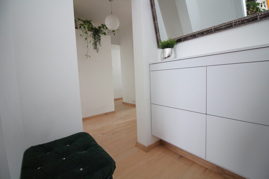 4 pokojowe mieszkanie -gotowe do zamieszkania. (8)