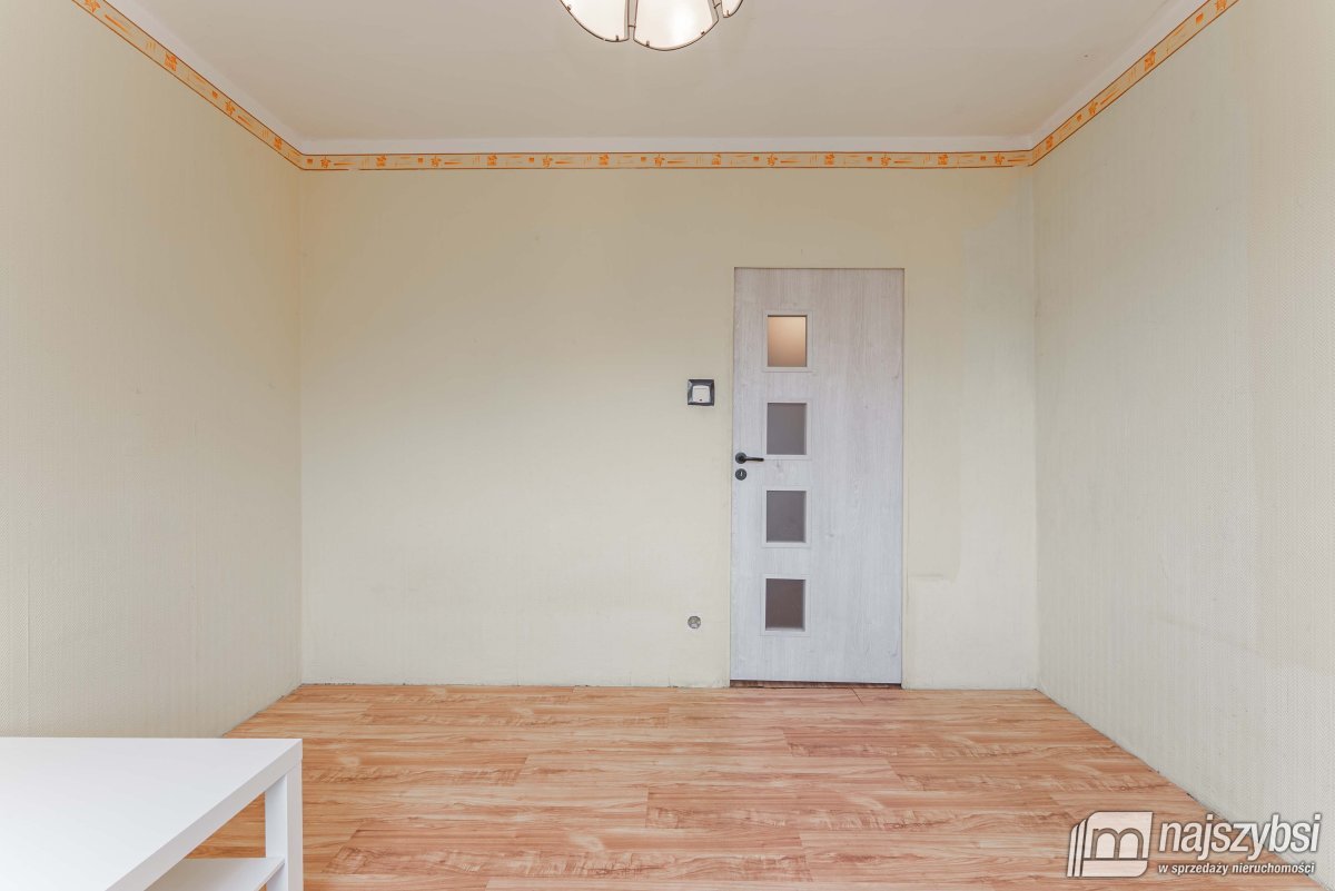 Goleniów - mieszkanie 3-pok. z widokiem na park (11)