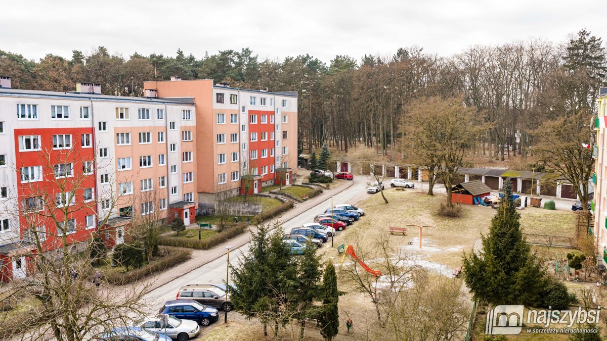 Goleniów - mieszkanie 3-pok. z widokiem na park (16)
