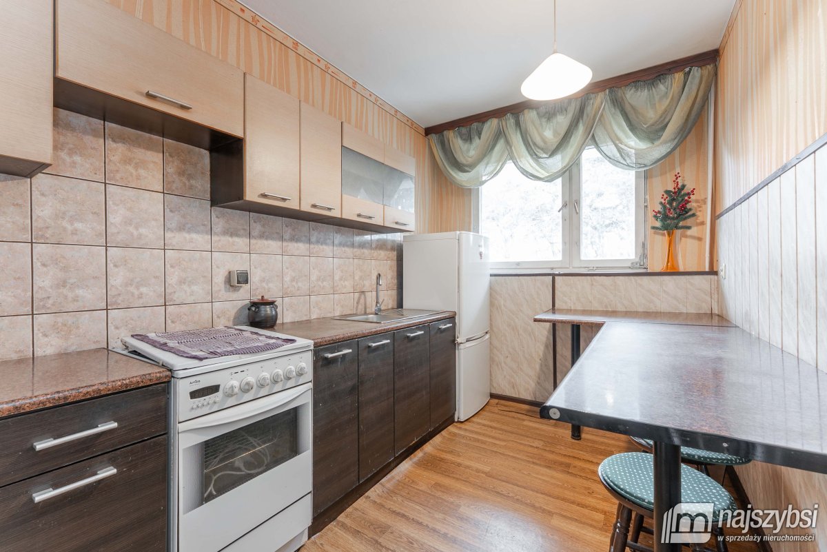 Goleniów - mieszkanie 3-pok. z widokiem na park (4)