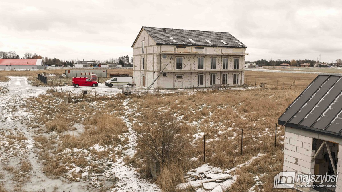 Ustronie Morskie - Działka  budowlana , uzbrojona  (2)