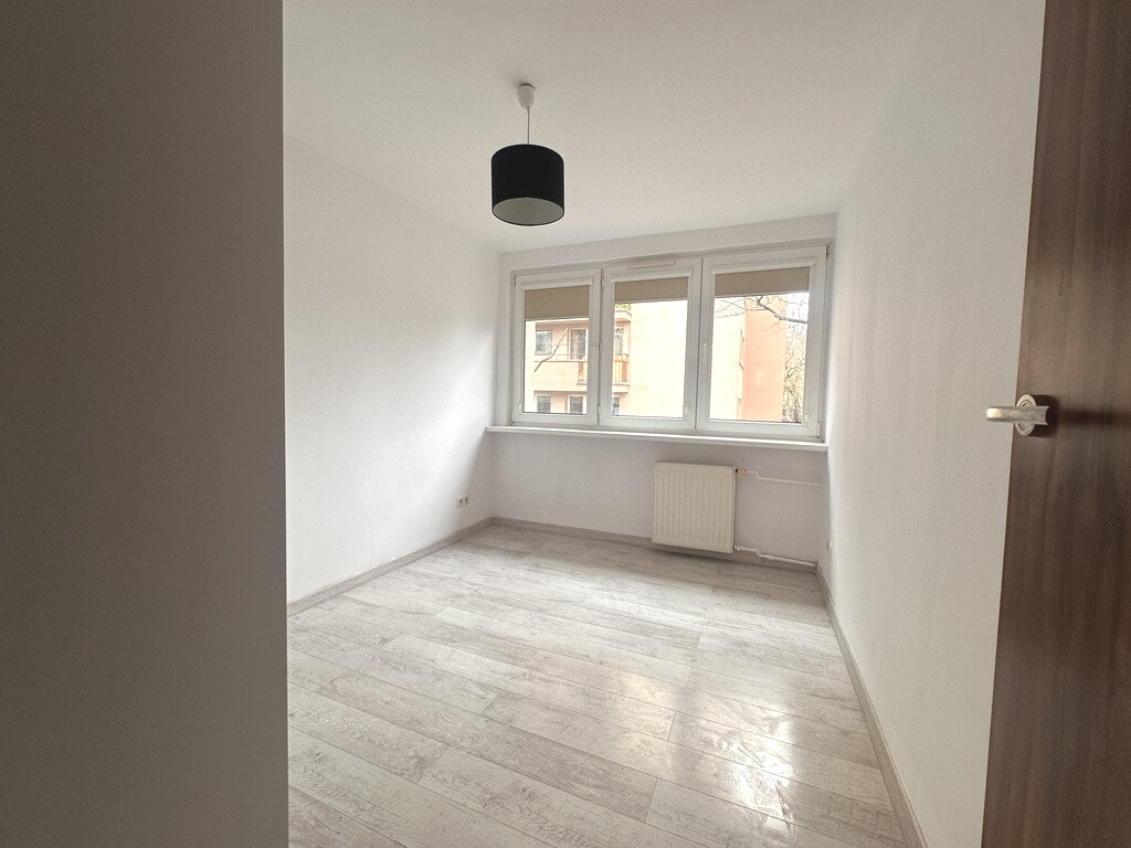 3 pok. osobna kuchnia, balkon, przy Katedrze (5)