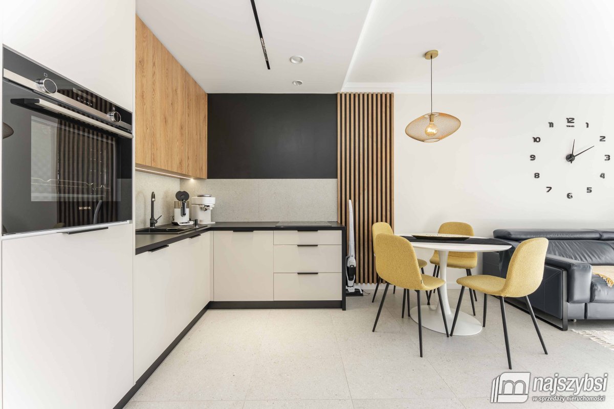 KOŁOBRZEG - EKSKLUZYWNY  APARTAMENT PREMIUM   W LI (10)