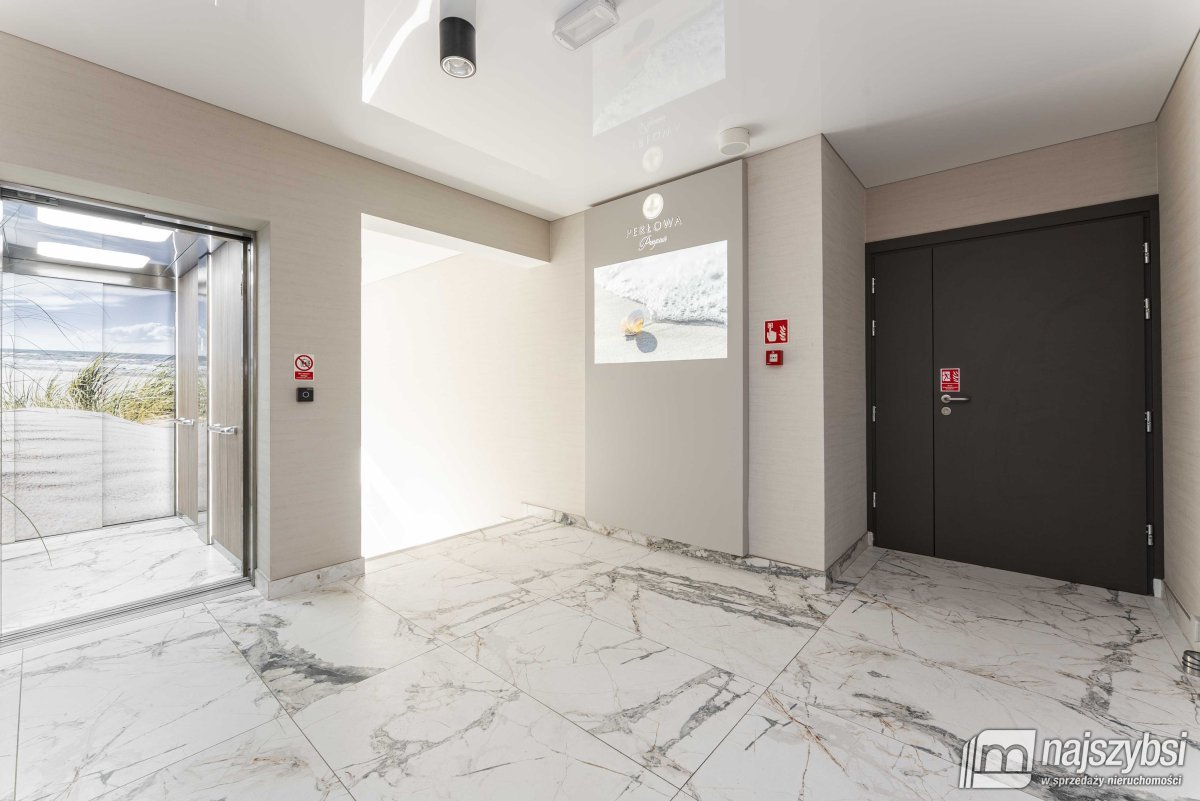 KOŁOBRZEG - EKSKLUZYWNY  APARTAMENT PREMIUM   W LI (19)