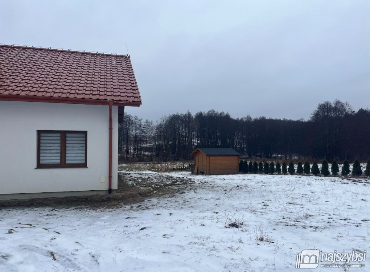 Karlino- dom wolnostojący w malowniczej okolicy (4)