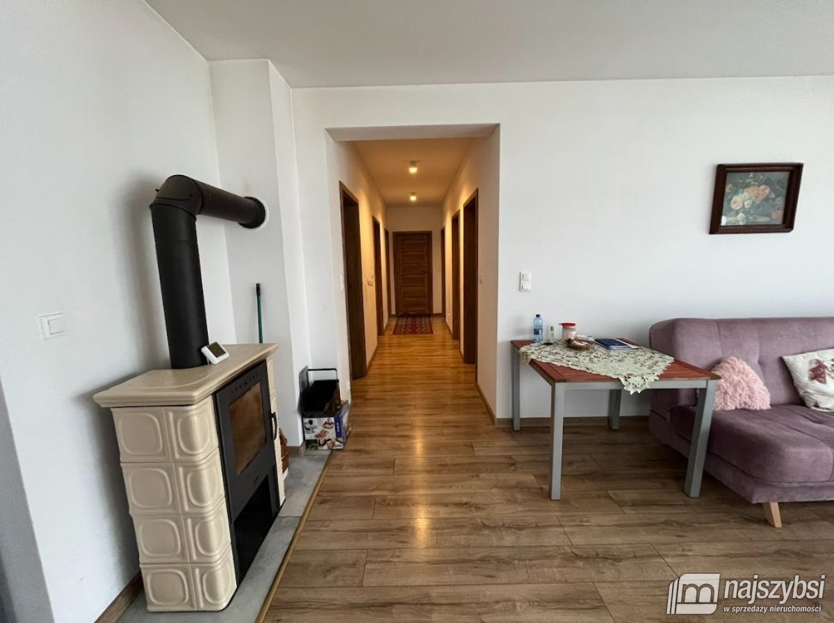 Karlino- dom wolnostojący w malowniczej okolicy (7)