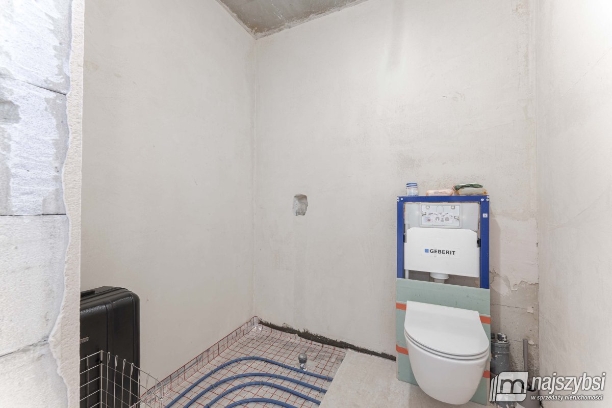 Kania - przestronny dom 3 km od Polanowa,  do włas (15)