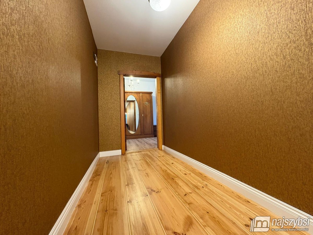 Wałcz-Willa miejska nad dwoma jeziorami (15)