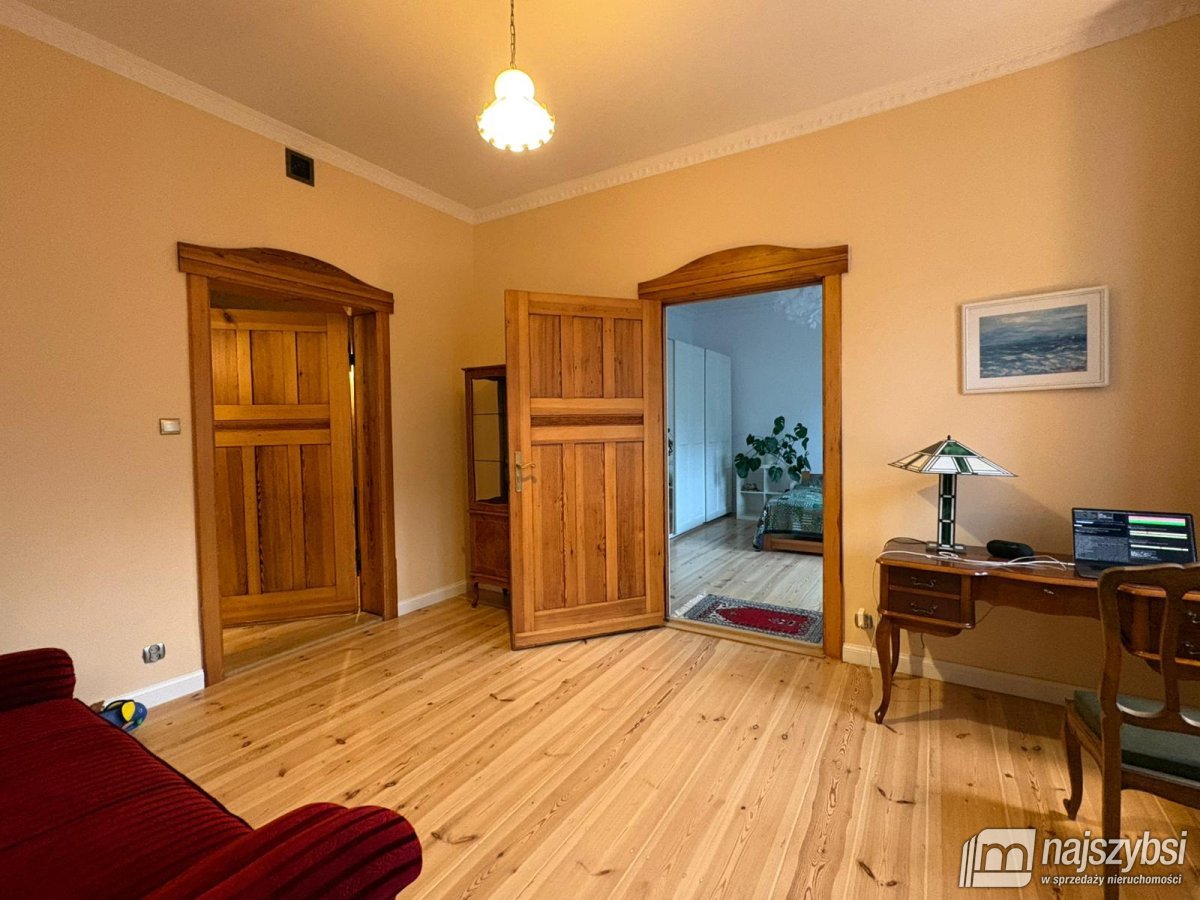 Wałcz-Willa miejska nad dwoma jeziorami (9)