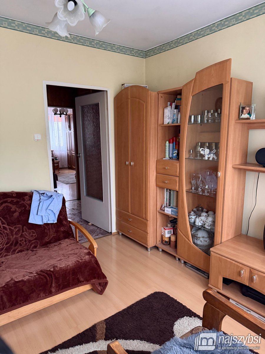 Nowogard - mieszkanie 3-pokojowe 57,8m2 z loggią (10)