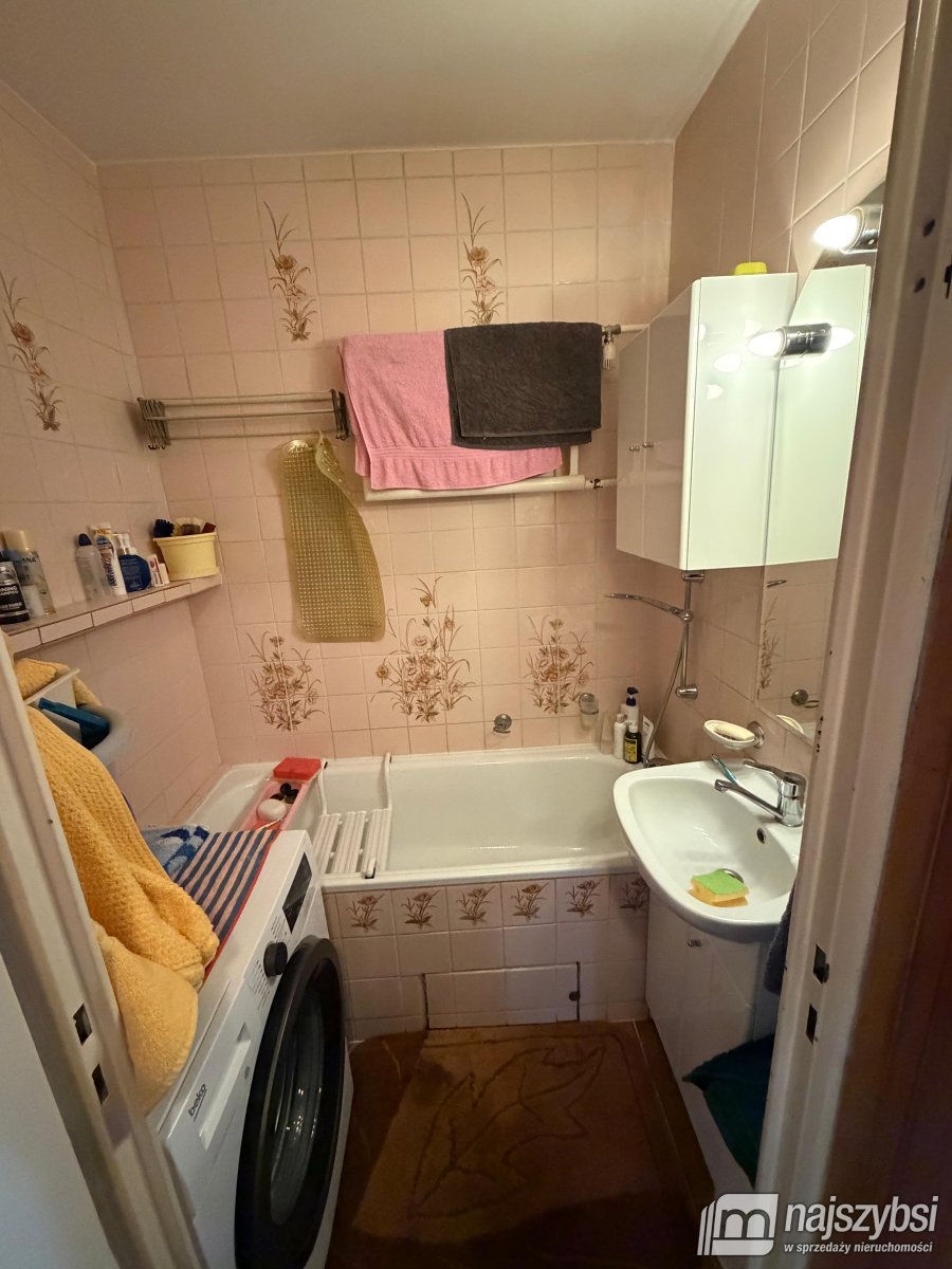 Nowogard - mieszkanie 3-pokojowe 57,8m2 z loggią (12)