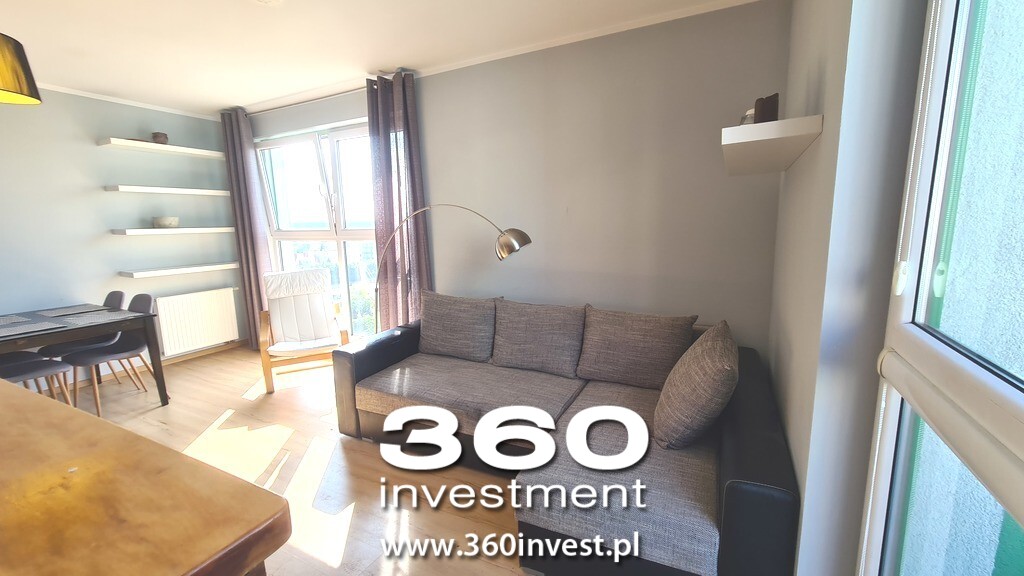 Na wynajem w nowym budynku 2 pok. + garaż + balkon (4)