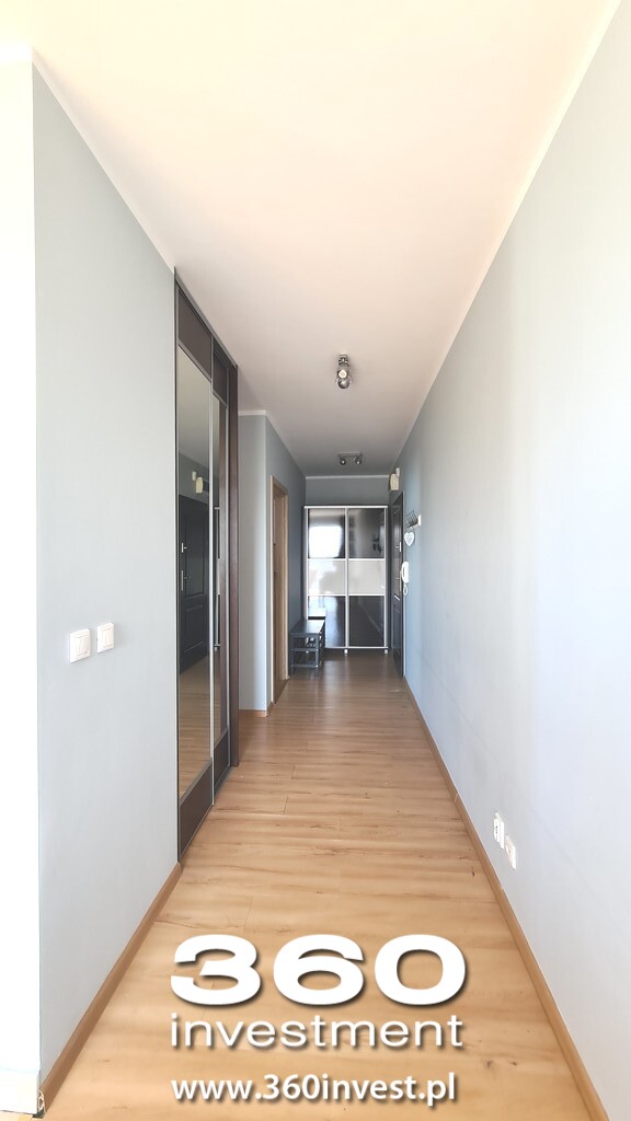 Na wynajem w nowym budynku 2 pok. + garaż + balkon (6)