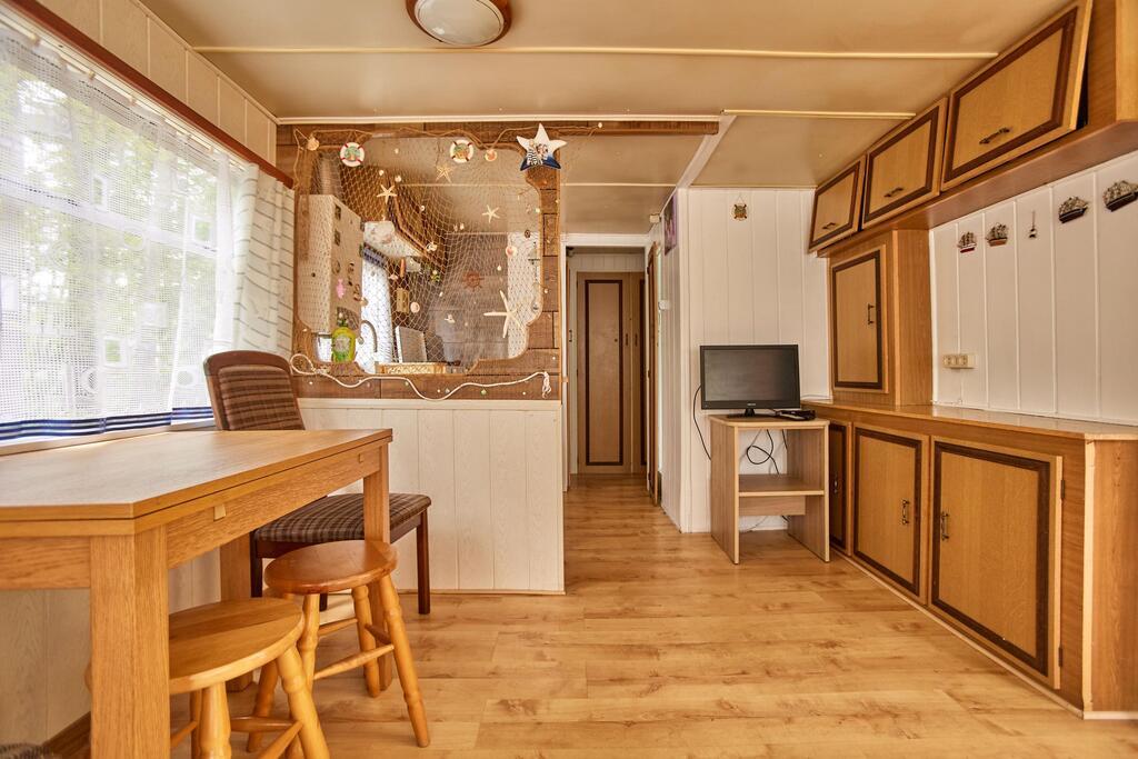 Na sprzedaż dom + 3 domki letniskowe - Pobierowo (11)