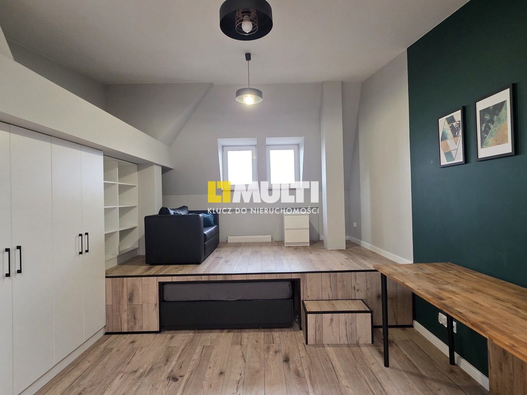 Kawalerka - 34 m2 gotowe do zamieszkania w Centrum (2)