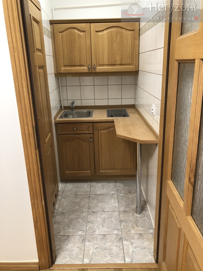 Lokal biurowy 47m2 Stare Miasto, okolice Wyszaka (6)