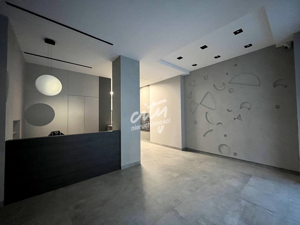 Wysoki Standard! Centrum, 2 pokoje, parking. (7)