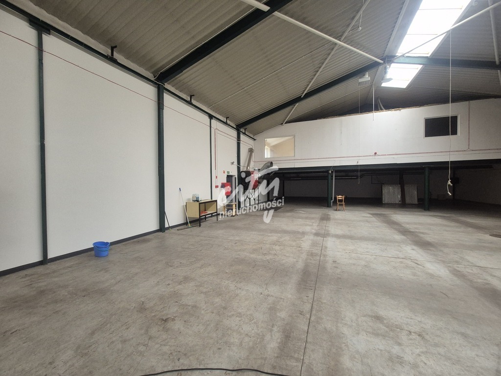 Hala na wynajem 730 m2 z biurami i placem (3)