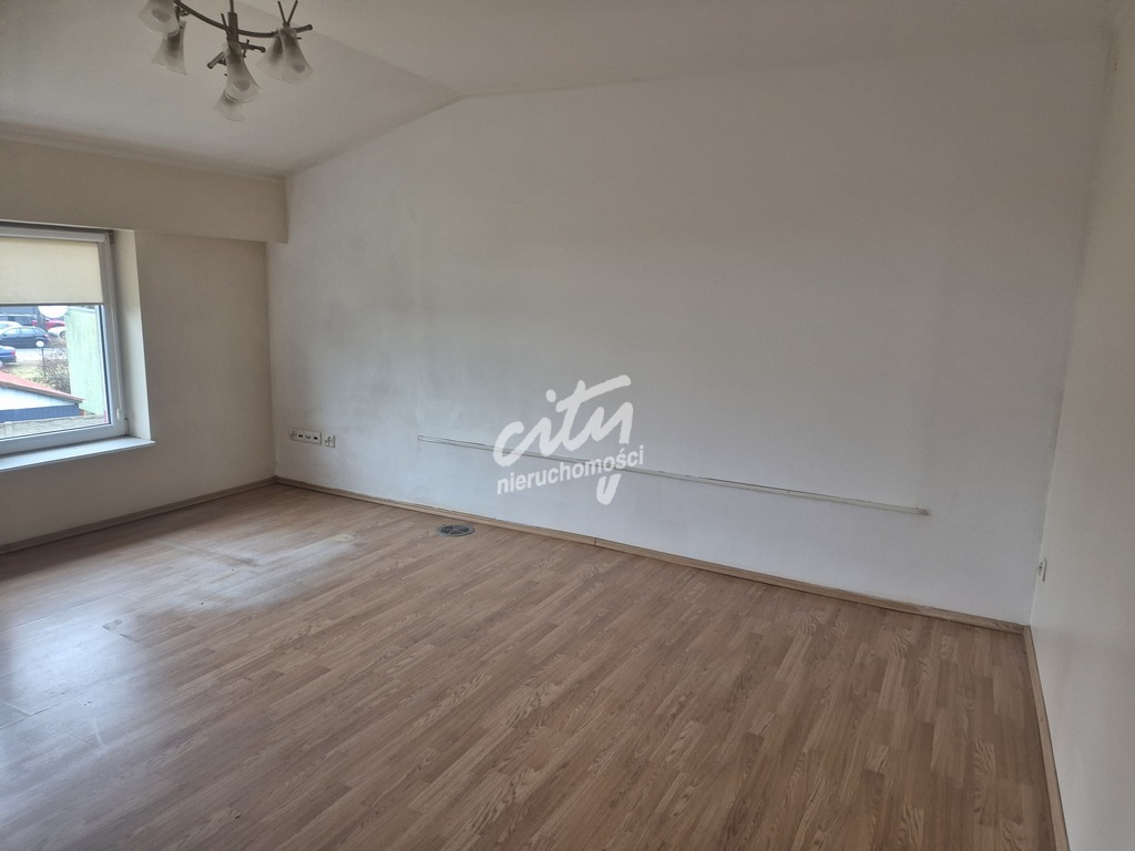 Hala na wynajem 730 m2 z biurami i placem (8)