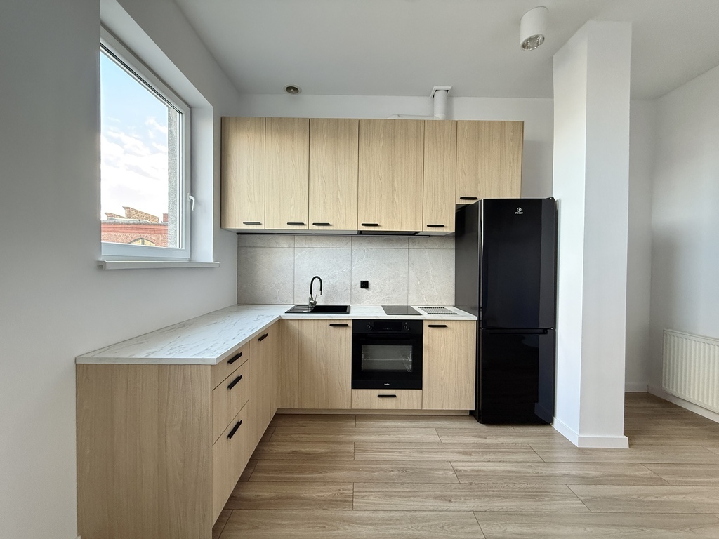 Loft po remoncie | Zamknięte osiedle (1)