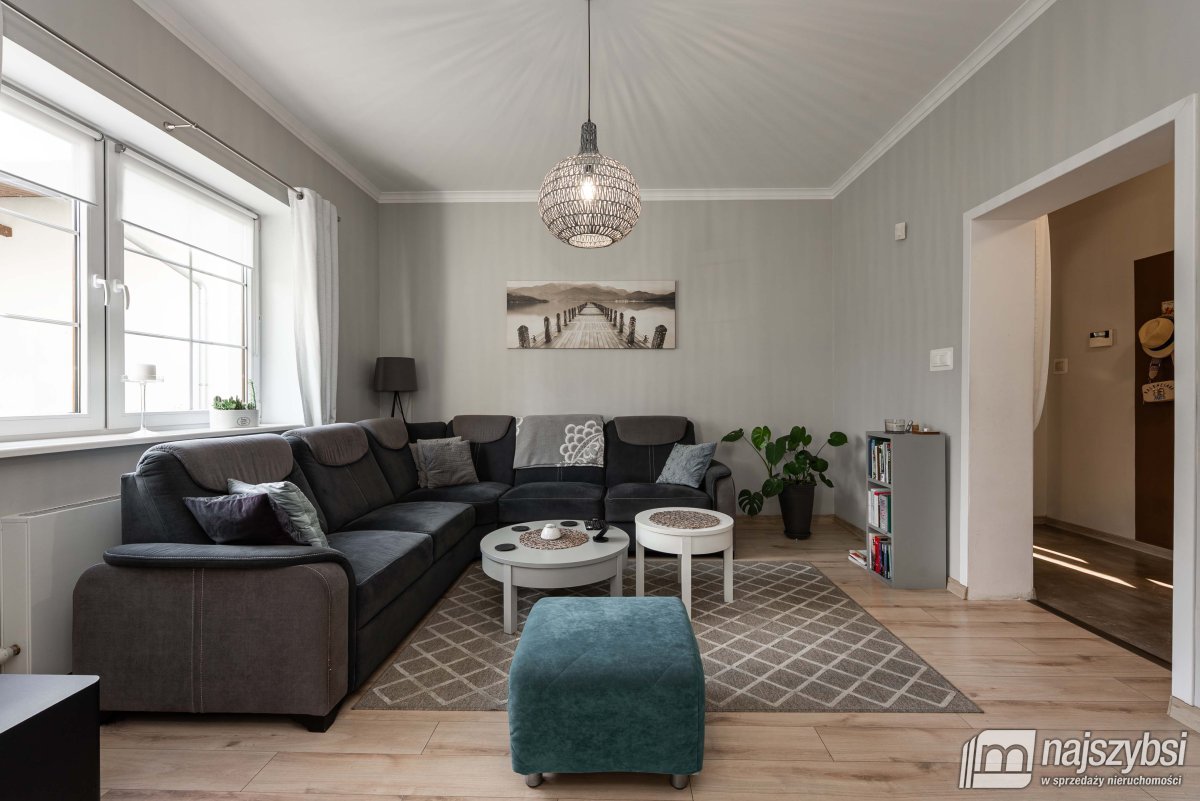 PARSOWO-DUŻA POSIADŁOŚĆ NA UBOCZU  (10)