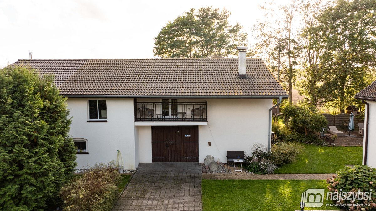 PARSOWO-DUŻA POSIADŁOŚĆ NA UBOCZU  (7)