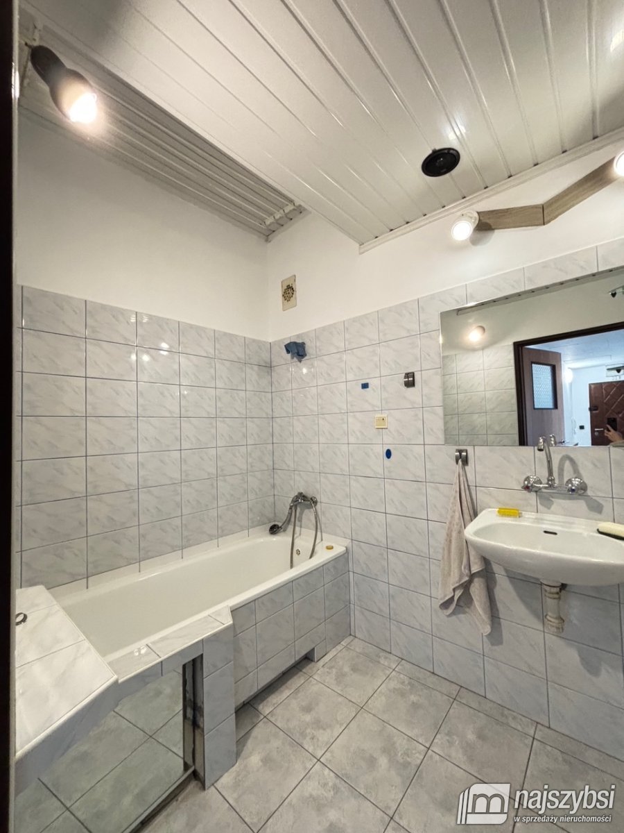 Kołobrzeg - 2 - pokojowe mieszkanie 72 m2 w centru (10)
