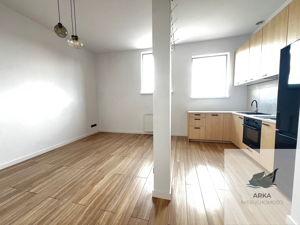 Loftowa kawalerka- Blisko Galerii Turzyn (2)