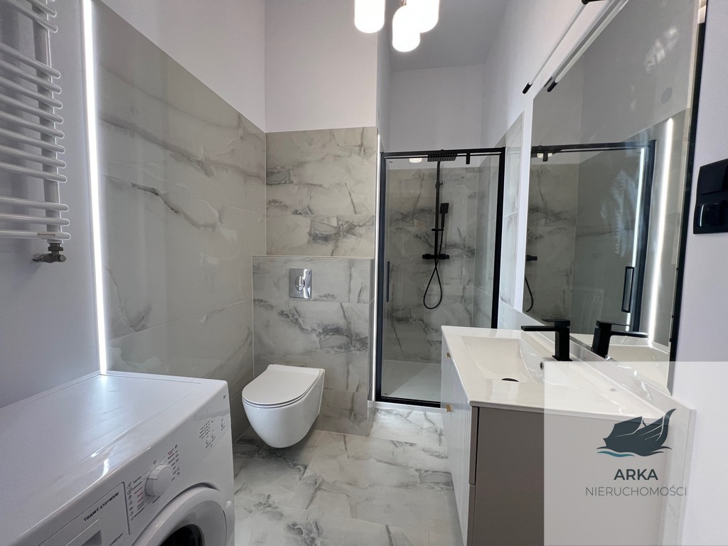 Loftowa kawalerka- Blisko Galerii Turzyn (6)