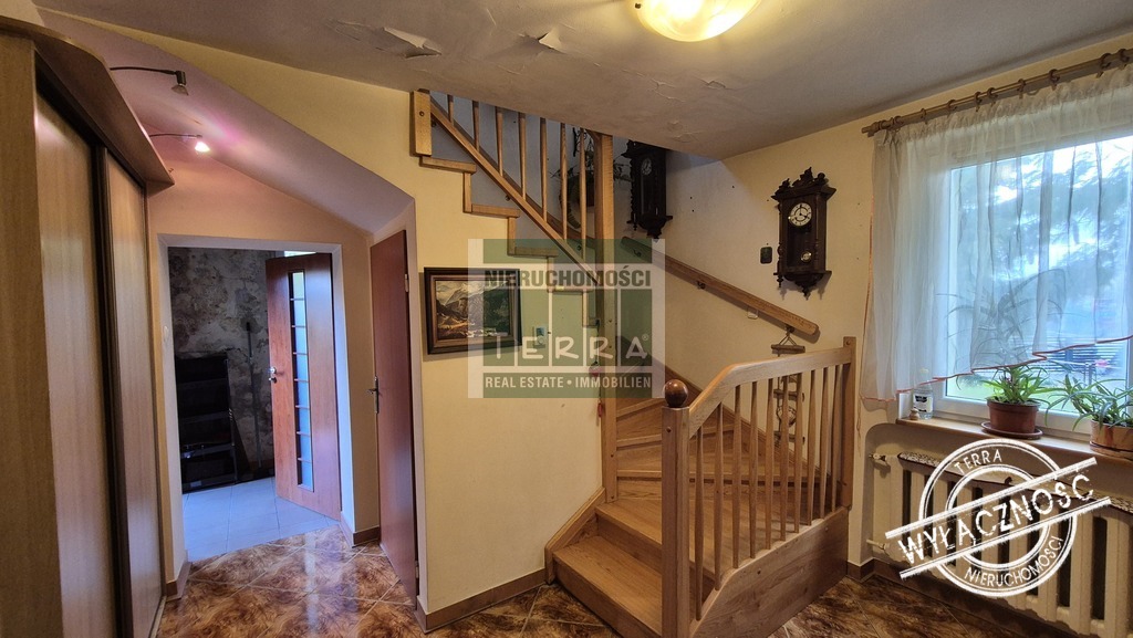 Zielony dom tonący w zieleni (12)