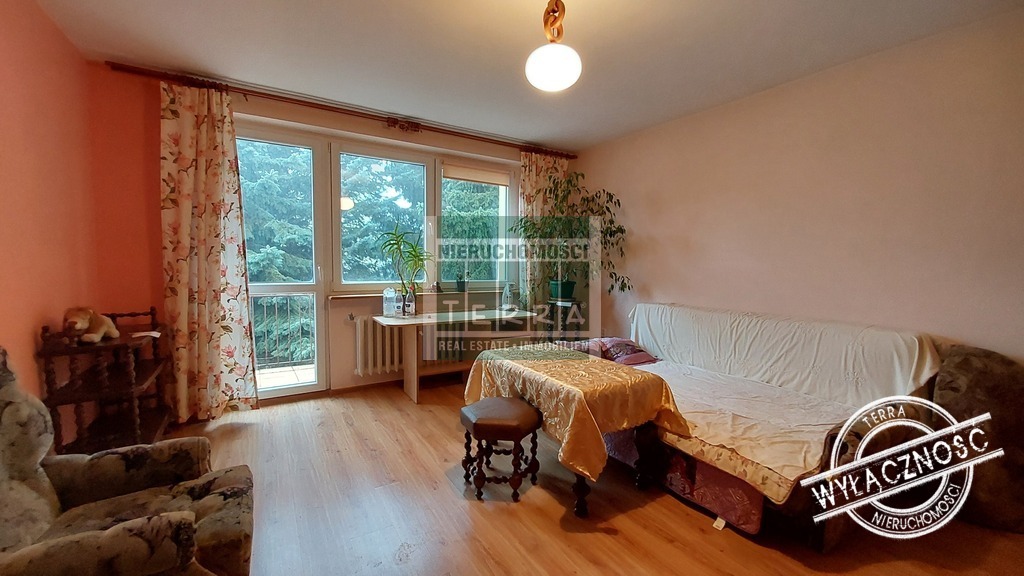 Zielony dom tonący w zieleni (16)