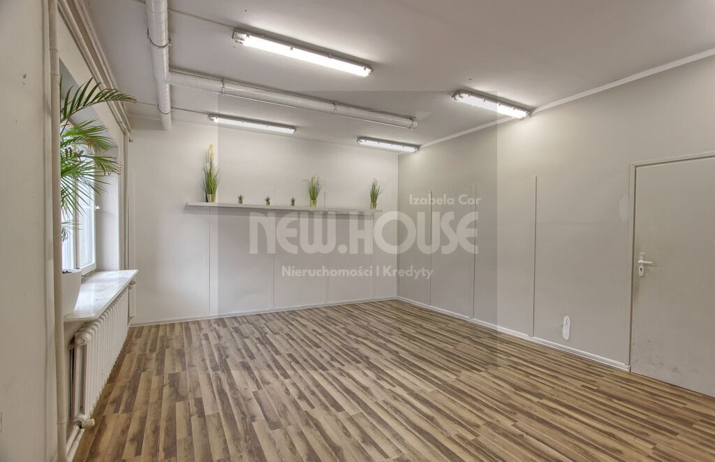Lokal biurowo-magazynowy (1)