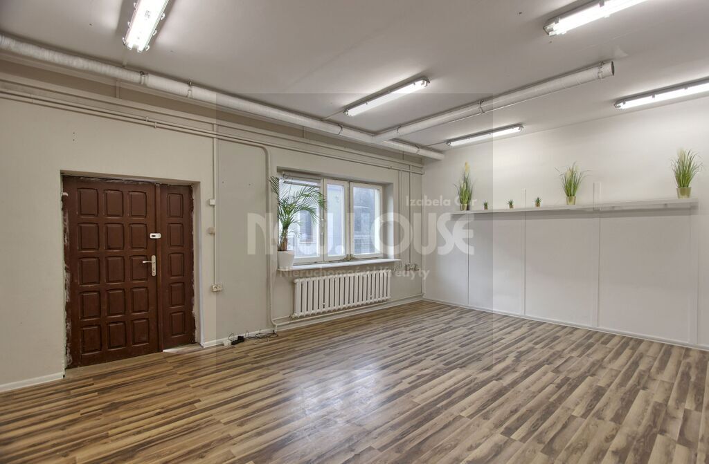 Lokal biurowo-magazynowy (2)