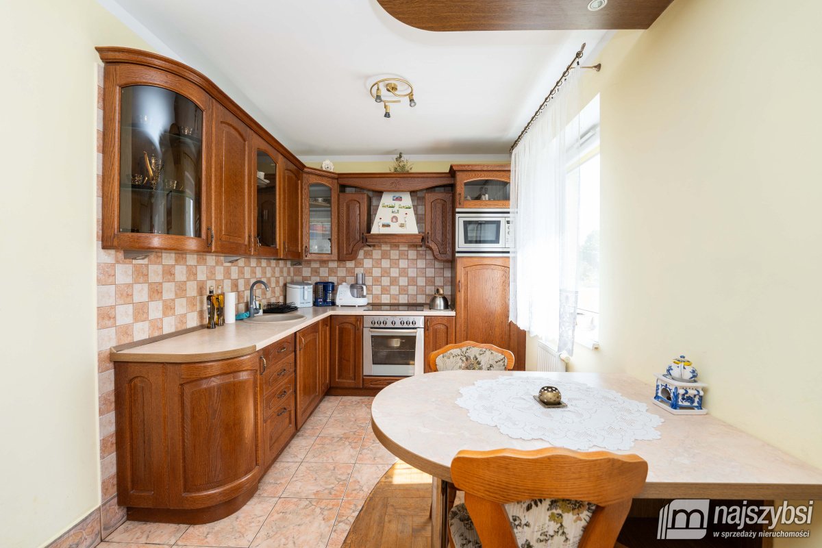 Kołobrzeg - 2 pok. z garażem i komórką lokatorską (5)