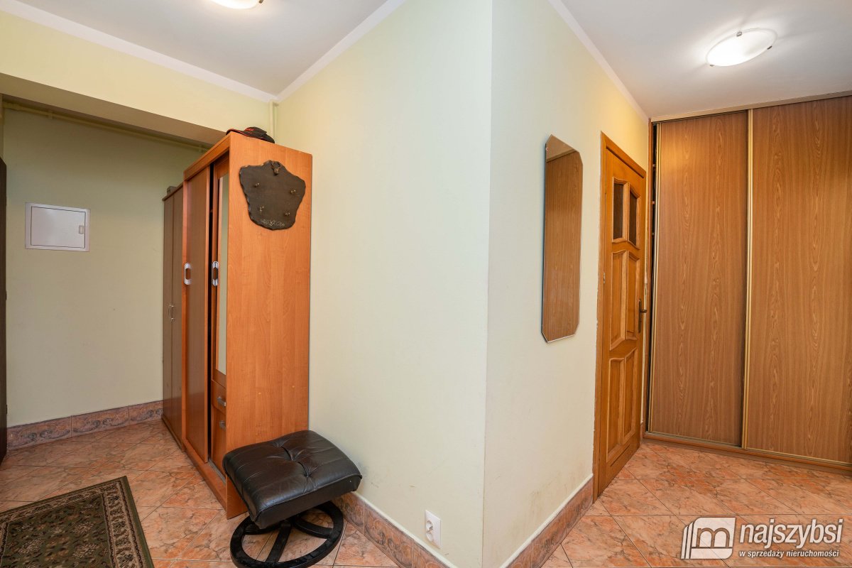 Kołobrzeg - 2 pok. z garażem i komórką lokatorską (8)