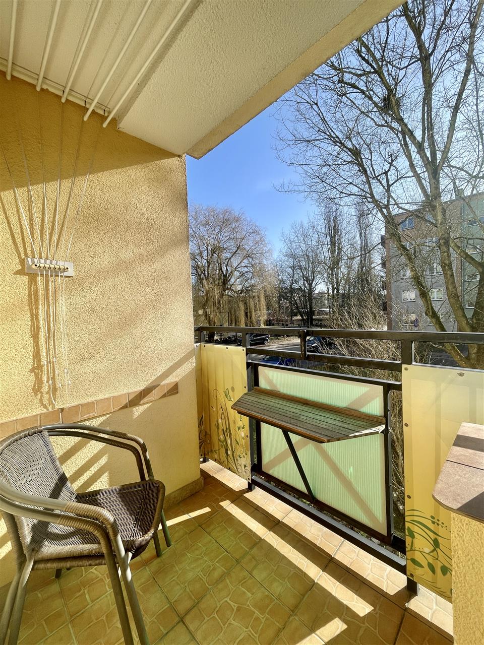 Koszalin, ul. Bałtycka - 3 pokoje, I piętro (13)