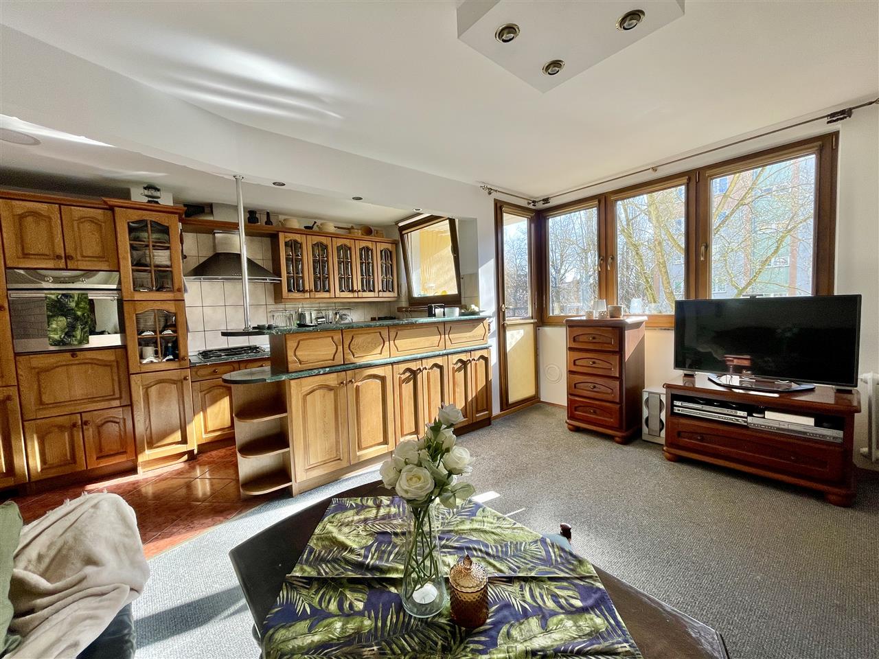 Koszalin, ul. Bałtycka - 3 pokoje, I piętro (4)