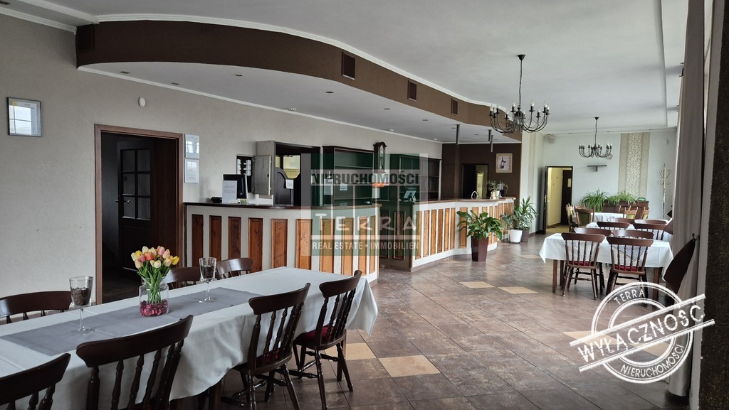 ŚWIATNA LOKALIZACJA W ŻARACH (8)