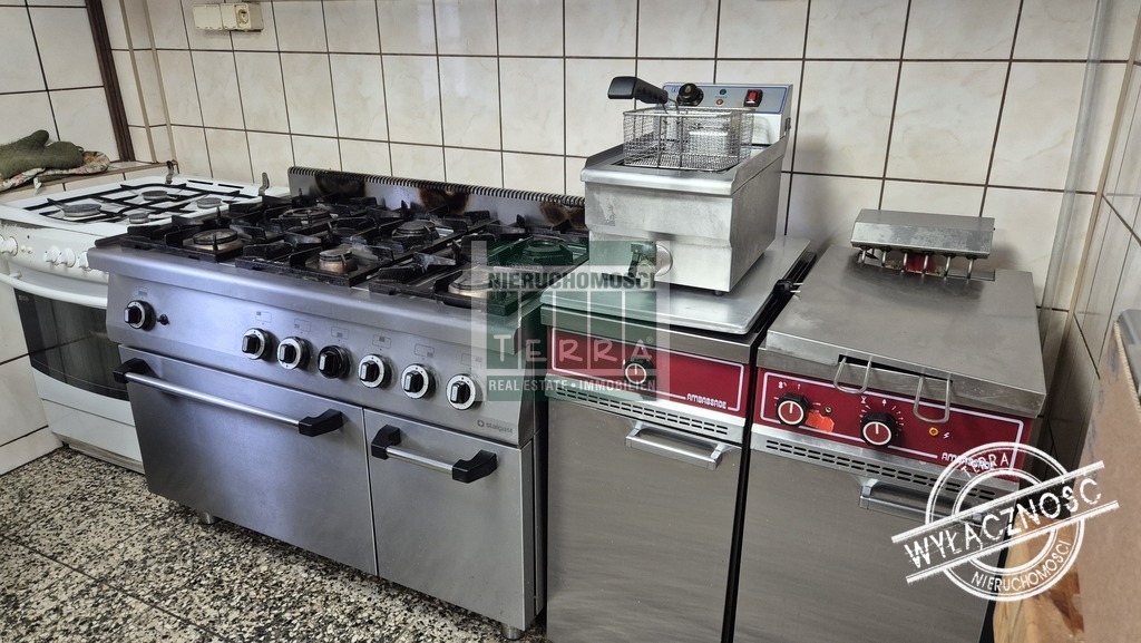 ŚWIATNA LOKALIZACJA W ŻARACH (14)