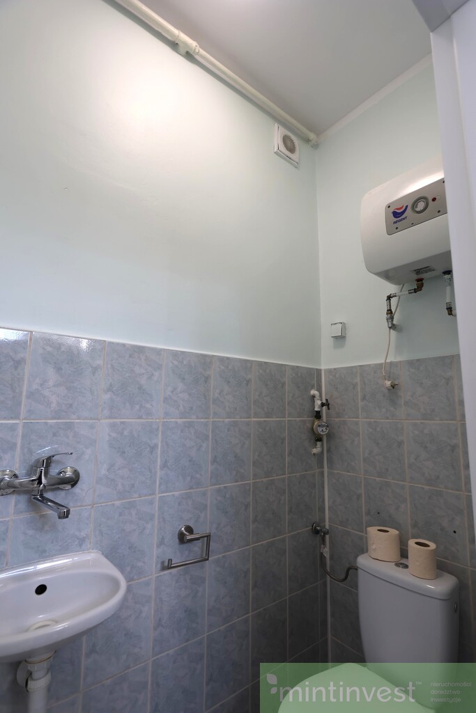 Lokal usługowy na wynajem (4)