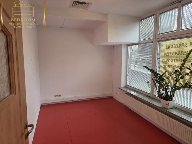 Lokal na promenadzie w Świnoujściu pod usługi lub gastronomię VAT 23% (3)