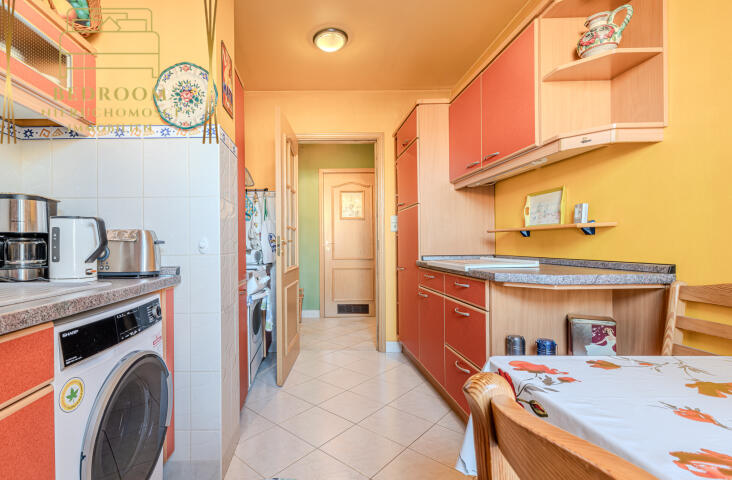 Mieszkanie 3 pokoje z garażem blisko promenady dla rodziny (14)