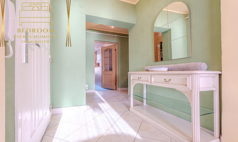 Mieszkanie 3 pokoje z garażem blisko promenady dla rodziny (7)