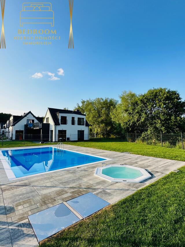 Apartament z jaccuzie w Trzęsaczu - 150m od plaży strzeżone osiedle (2)