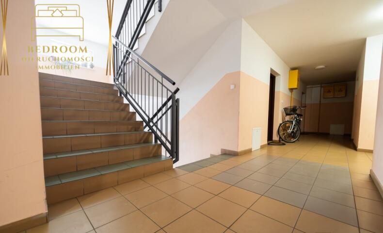 Piękne 2 pokojowe mieszkanie na osiedlu Zachodnim z balkonem (14)