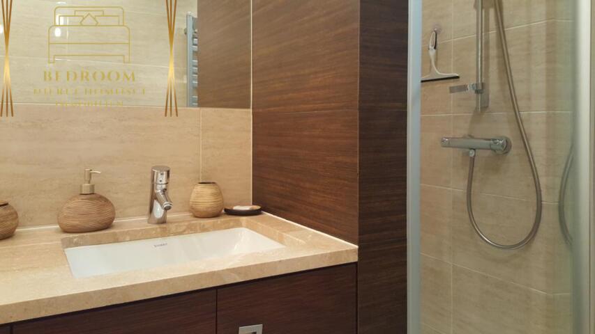 Apartament przy lesie - 300m do plaży na sprzedaż - 2 pokoje + garaż (14)