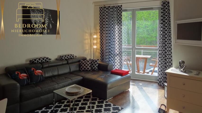 Apartament przy lesie - 300m do plaży na sprzedaż - 2 pokoje + garaż (15)